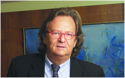 Ξανά πρόεδρος ο Α. Στελλιάτος στην ΕΠΕΣΤ